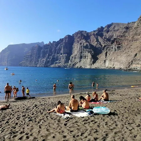 ゲストハウス Buenavista Gigantes Marina With Private Bathroom *